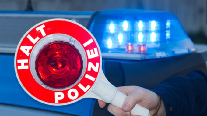 Erneut ohne Führerschein unterwegs – Polizei stellt Auto sicher – SH