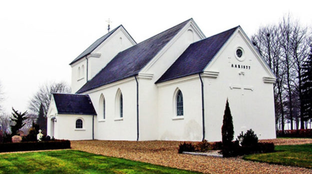 140 Jahre alte Kirchenmöbel werden restauriert – SH-UgeAvisen