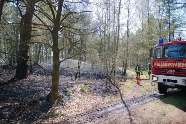 Flächenbrand in der „Barker Heide“ – SH-UgeAvisen